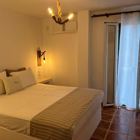 Astrio Suites Livadi  Exterior photo