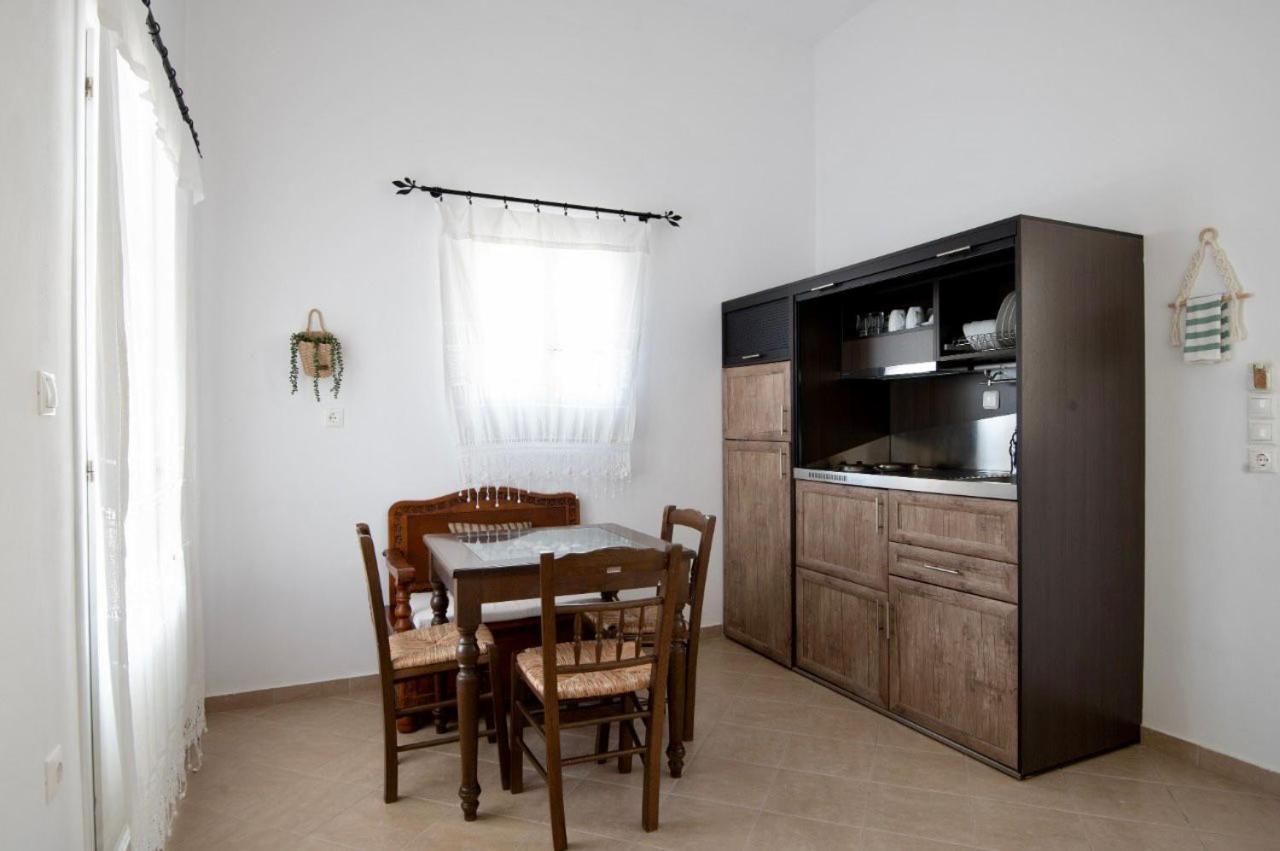 Astrio Suites Livadi  Exterior photo