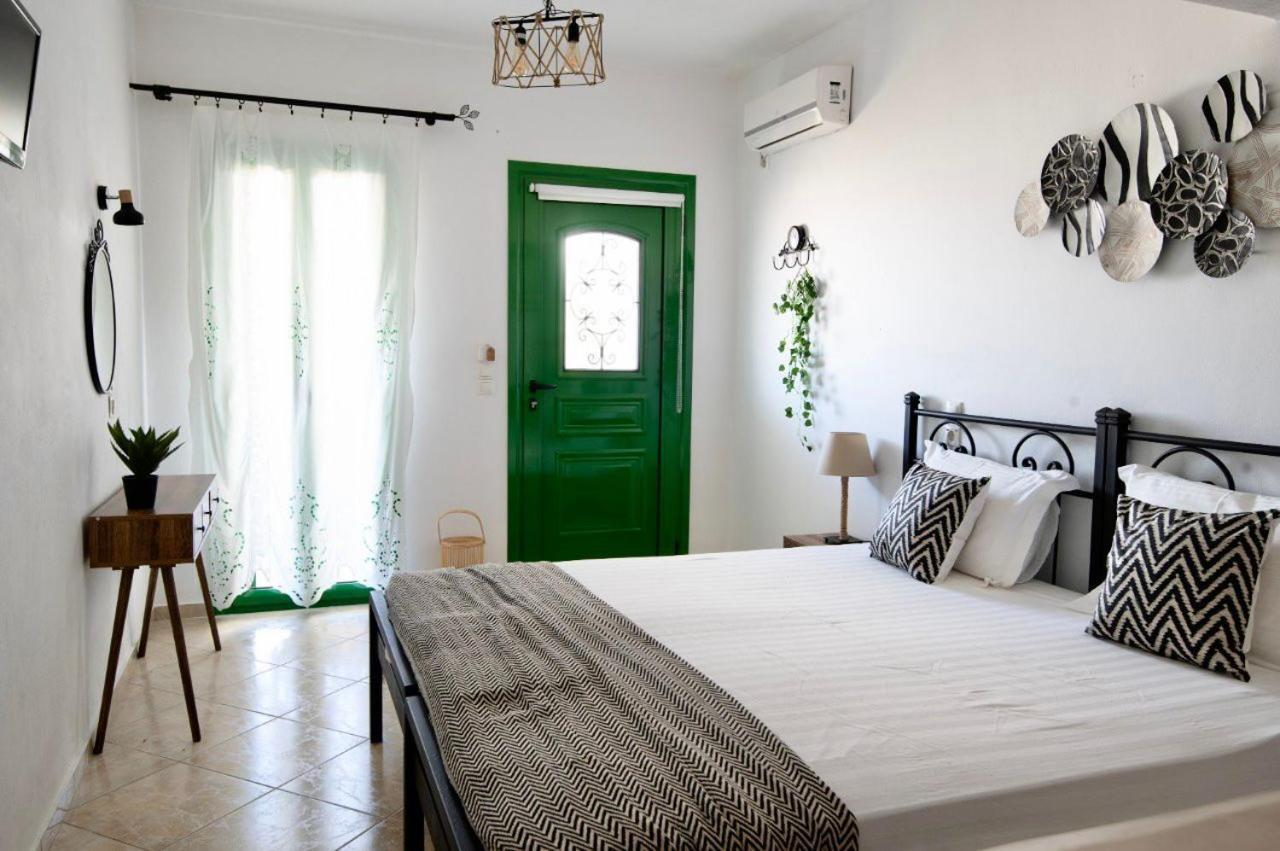Astrio Suites Livadi  Exterior photo